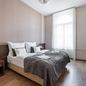 Elit Boutique Rooms- Location by bqa Отель